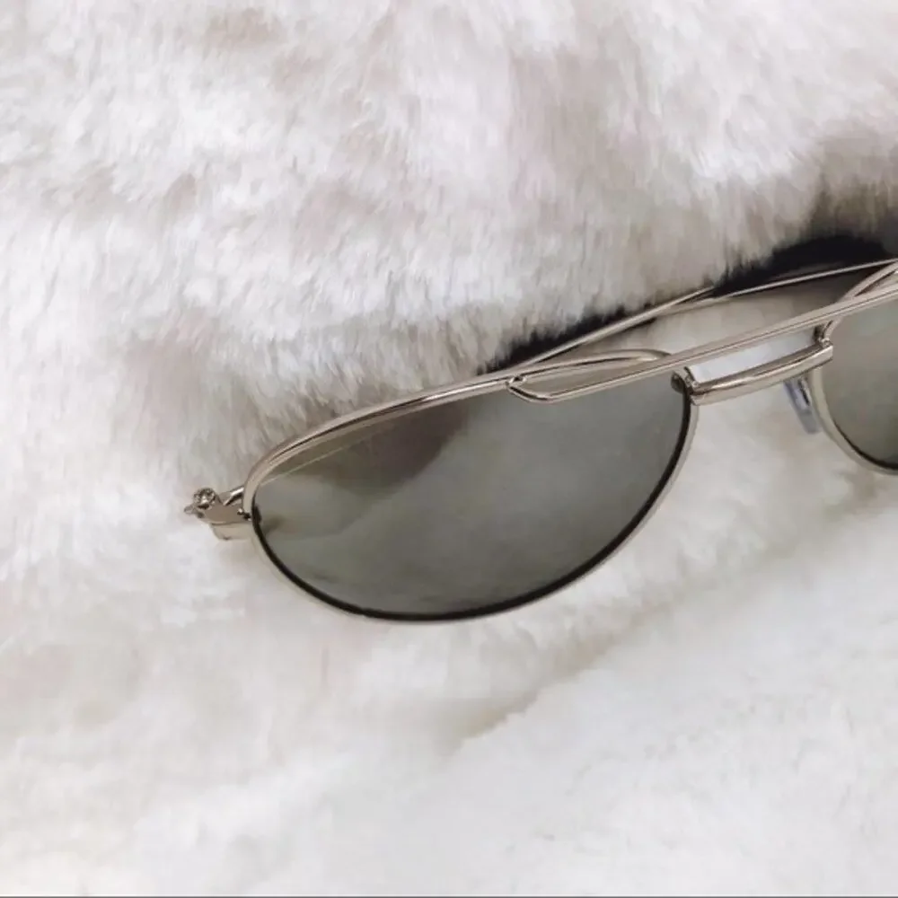 Remy Silver Mirrored Aviator Sunglasses